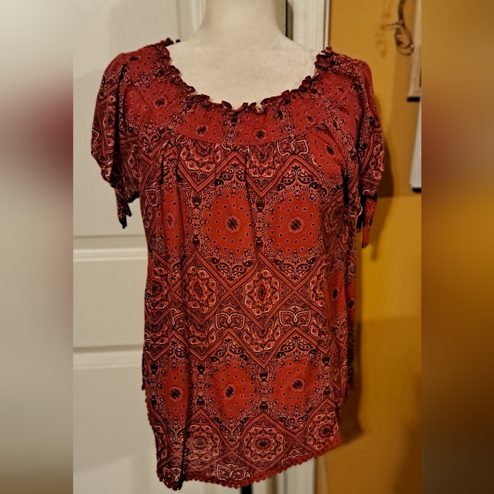 No Bounderies red bandana print top